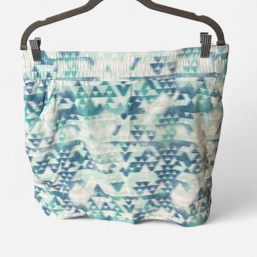Columbia Sportswear Active Skort Teal Triangle Geometric Print L Hiking Golf